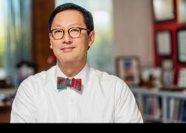 Santa Ono