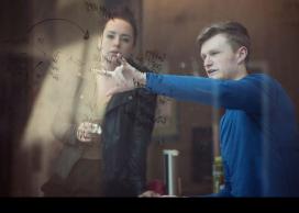Teaching and learning together with equations on a glass window